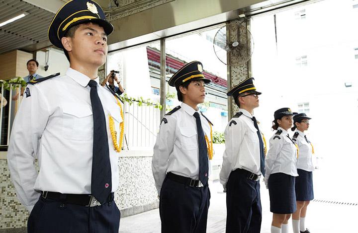 制服團隊