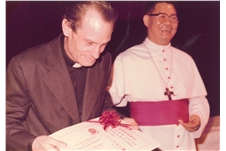 Photo of  Rev. Lerda and Cardinal Wu Cheng Chung
