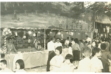 Bazaar in 1960s